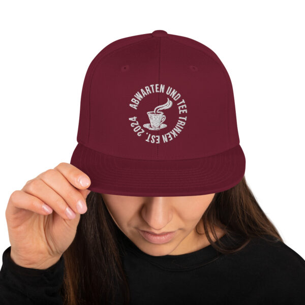 Abwarten und Tee Trinken Snapback-Cap – Bild 38