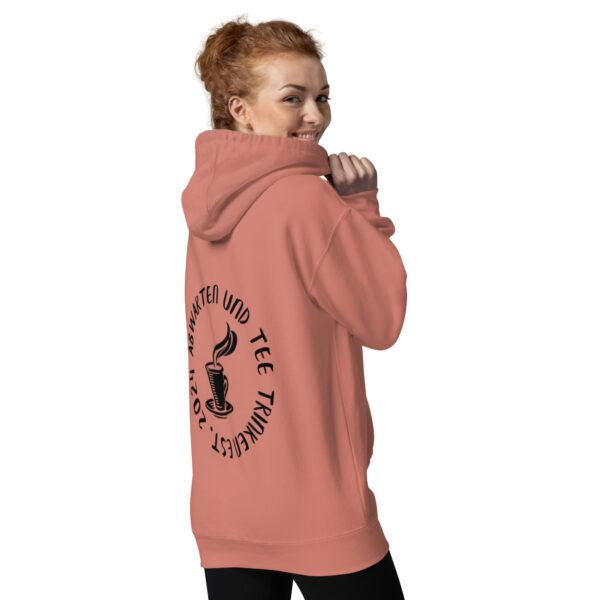 Abwarten und Tee Trinken Unisex-Kapuzenpullover – Bild 12