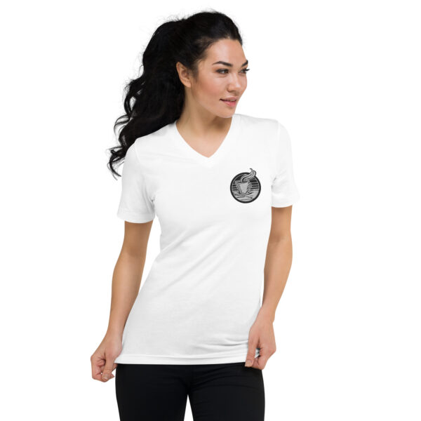 Abwarten und Tee Trinken Unisex-T-Shirt mit V-Ausschnitt – Bild 3